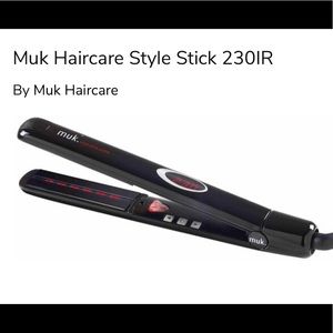 Muk. Style Stick 230-1R FLAT IRON